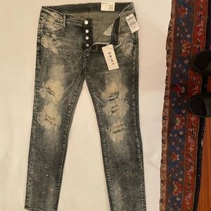 Zumiez Men's Black Washed Skinny Jeans with Paint-Splatter Detail